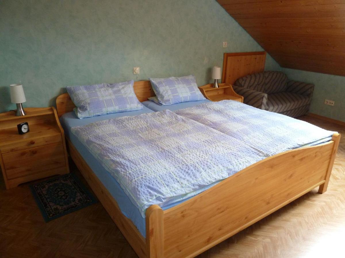 Ferienwohnung Noerpel Igersheim ภายนอก รูปภาพ